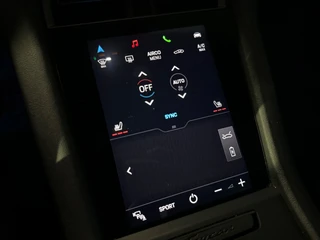 Porsche Taycan – thumbnail 30