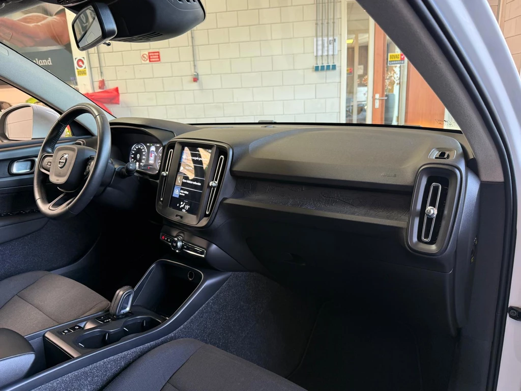 Volvo XC40 – foto 28
