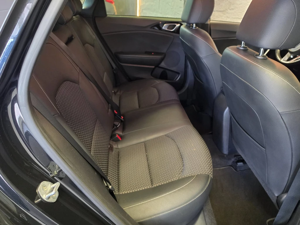 Kia Ceed – foto 13