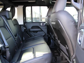 Jeep Wrangler – thumbnail 10