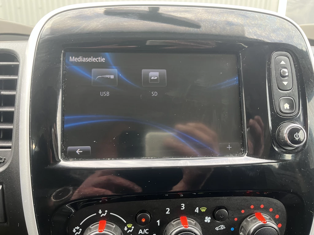 Renault Trafic – foto 32