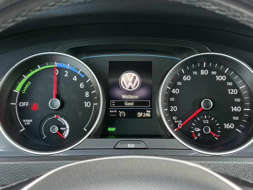 Volkswagen e-Golf – foto 23