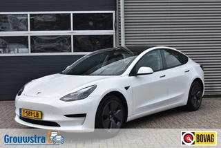 Tesla Model 3 – thumbnail 1