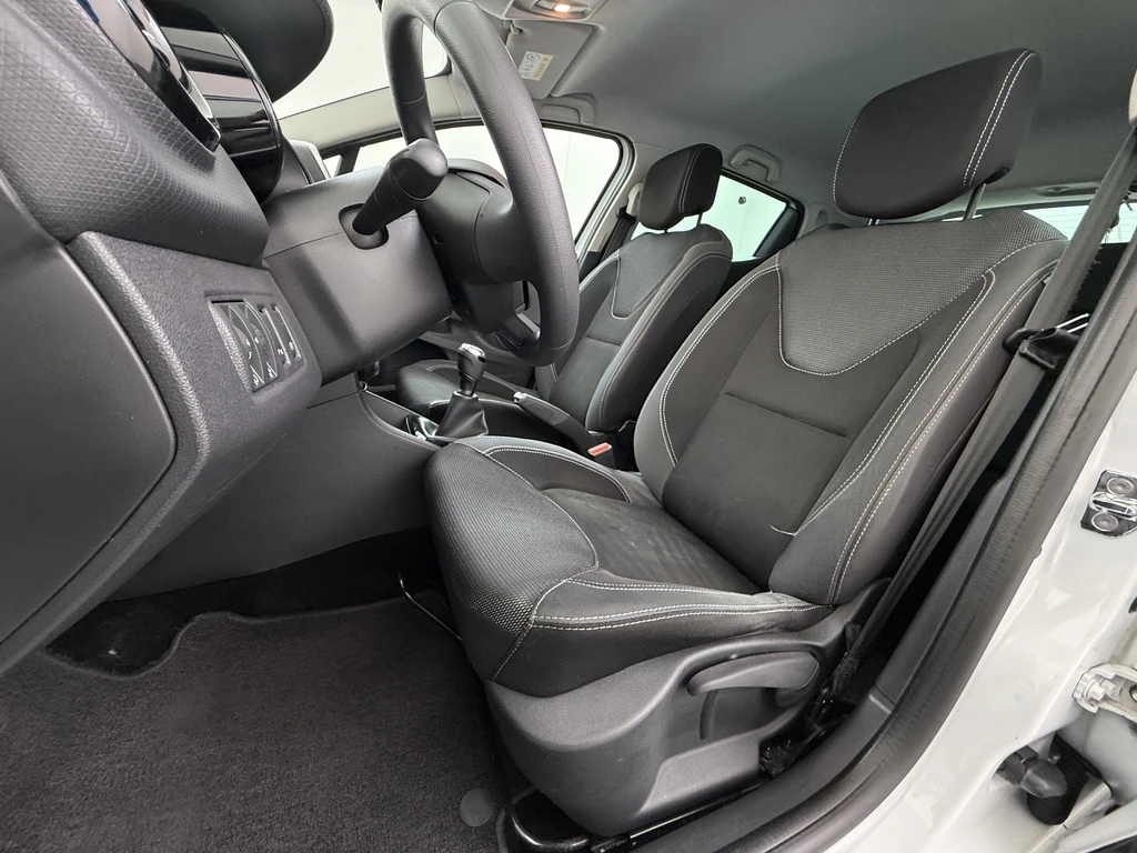 Renault Clio – foto 14