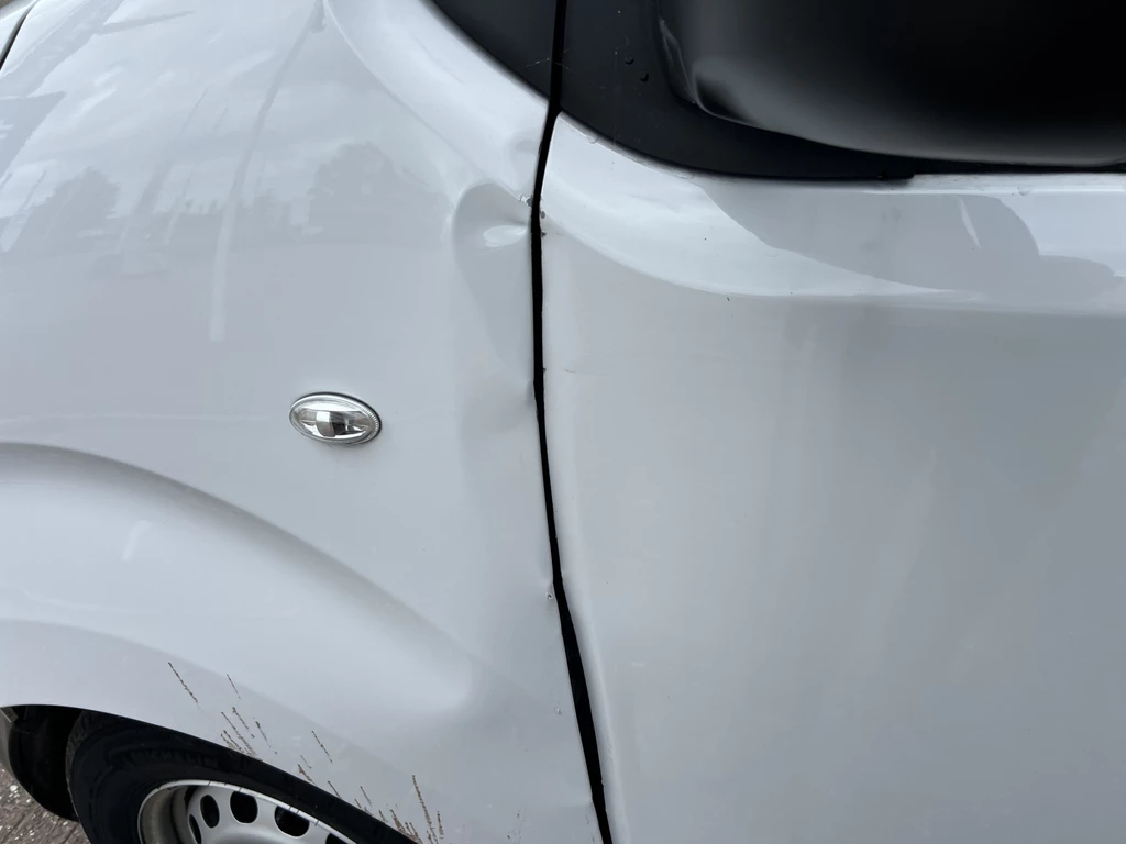 Opel Vivaro – foto 16