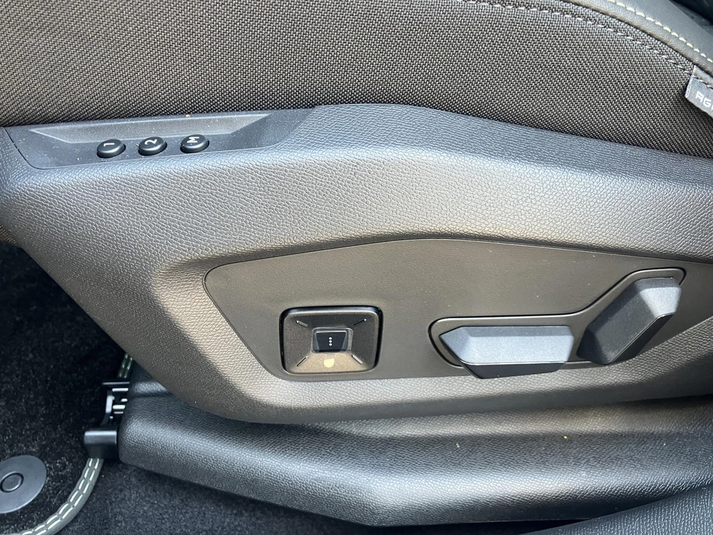 Peugeot e-3008 – foto 19