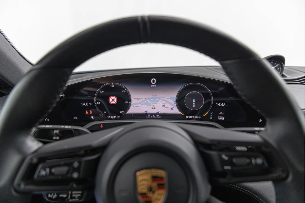 Porsche Taycan – foto 34