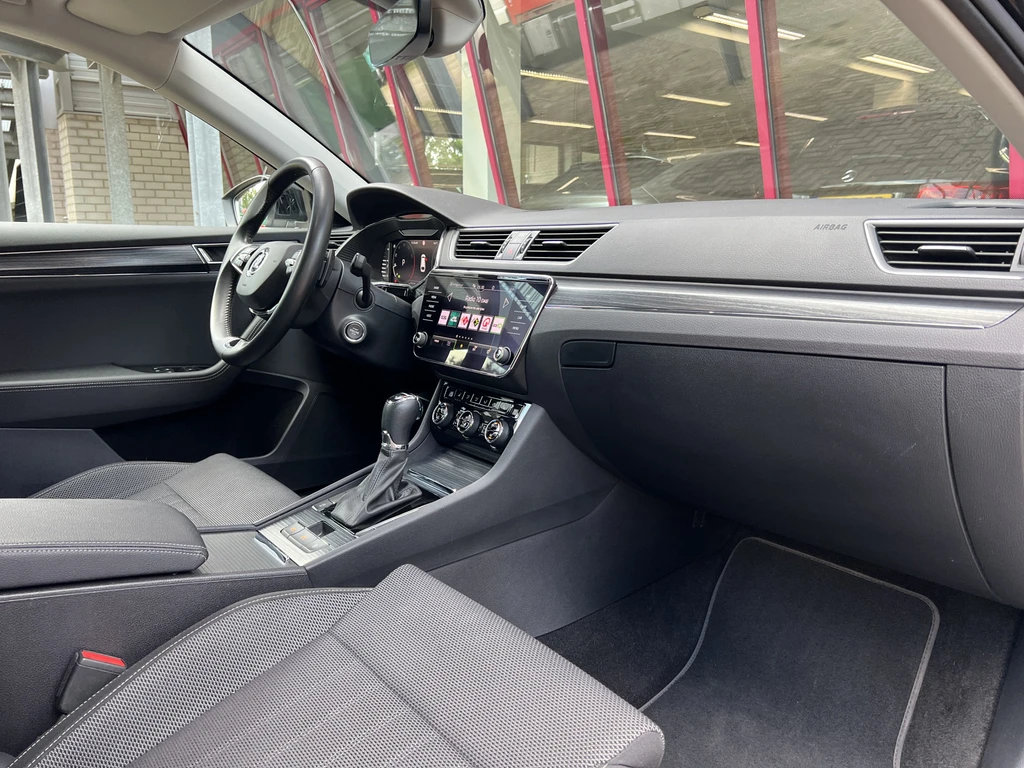 Škoda Superb – foto 35