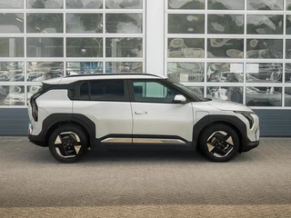 Kia EV3 – thumbnail 8