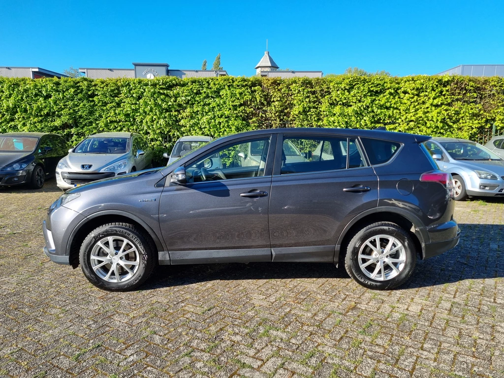 Toyota RAV4 – foto 2