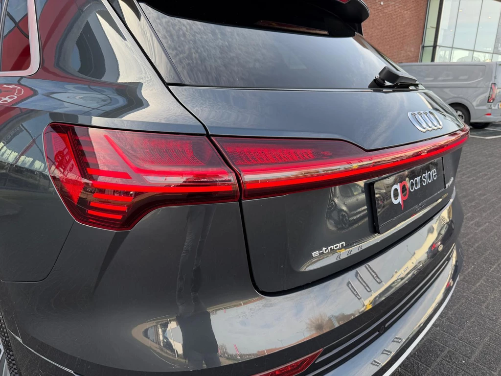 Audi e-tron – foto 8