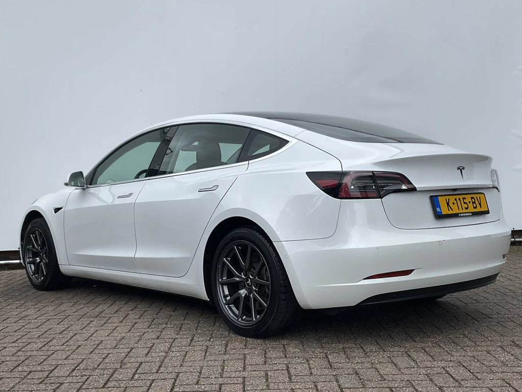 Tesla Model 3 – foto 3