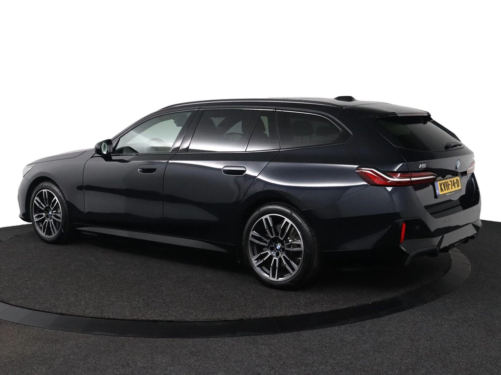 BMW i5 – foto 3
