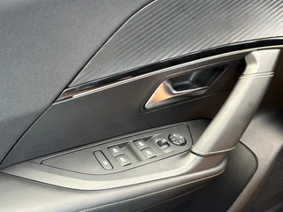Peugeot 2008 – thumbnail 18