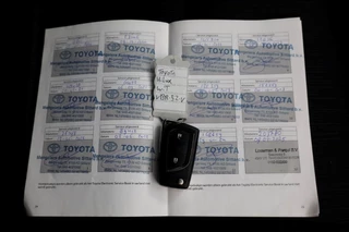 Toyota Hilux – thumbnail 12