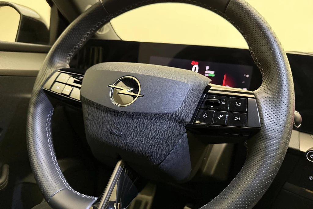 Opel Astra – foto 21