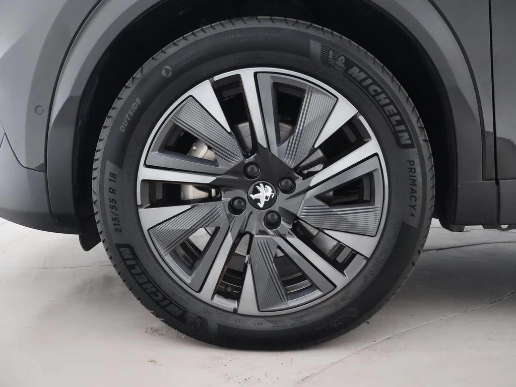 Peugeot e-2008 – foto 12