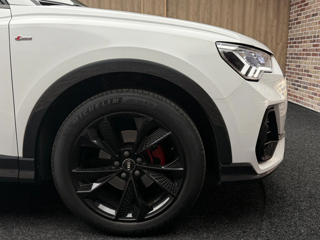 Audi Q3 – foto 11