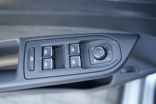 Volkswagen Golf – thumbnail 14