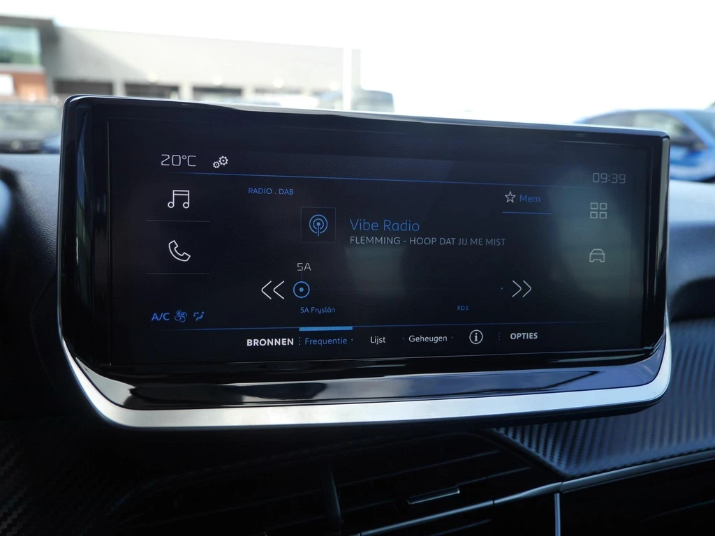 Peugeot 208 – foto 21