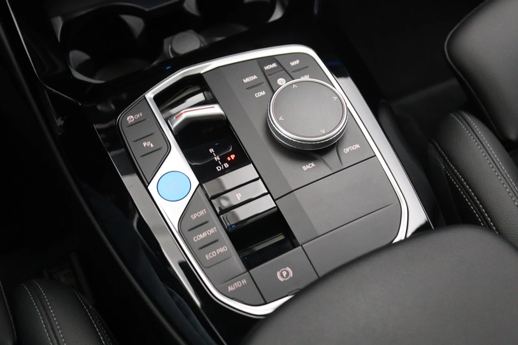 BMW iX3 – foto 14