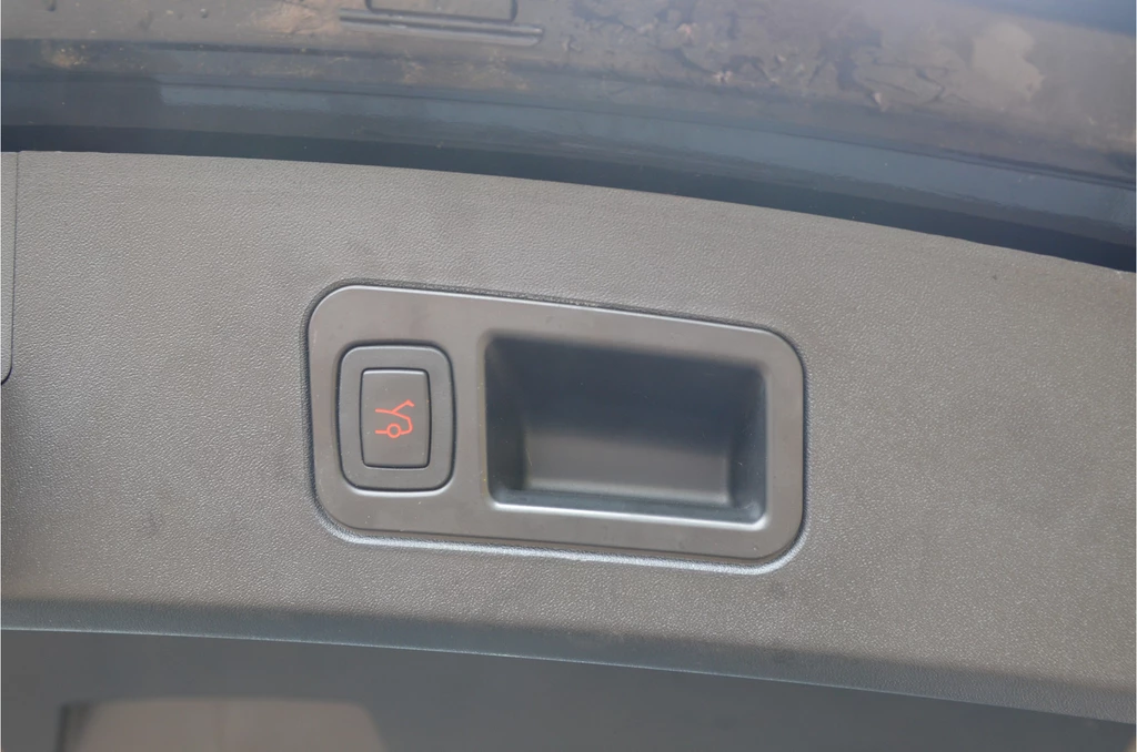 Tesla Model S – foto 32