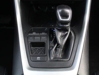 Toyota RAV4 – thumbnail 31