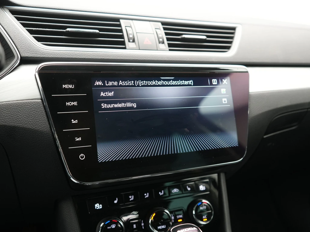 Škoda Superb – foto 35