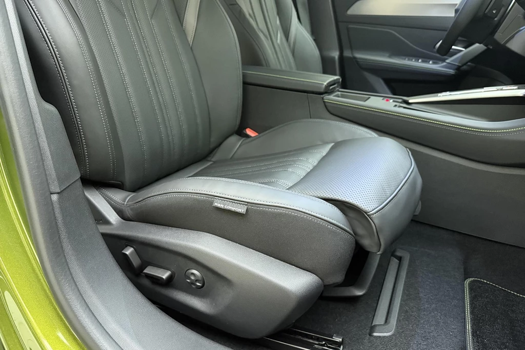 Peugeot 408 – foto 15