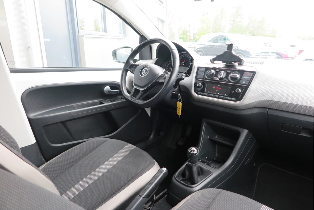 Volkswagen up! – foto 28