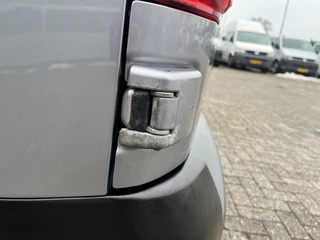 Opel Vivaro – thumbnail 46