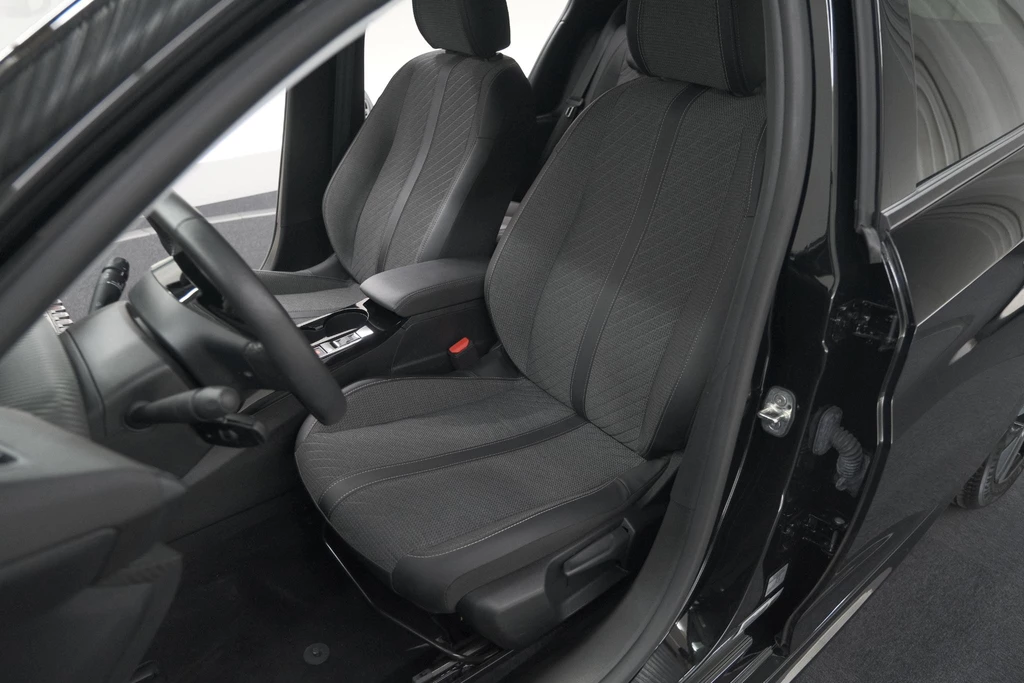 Peugeot 208 – foto 32