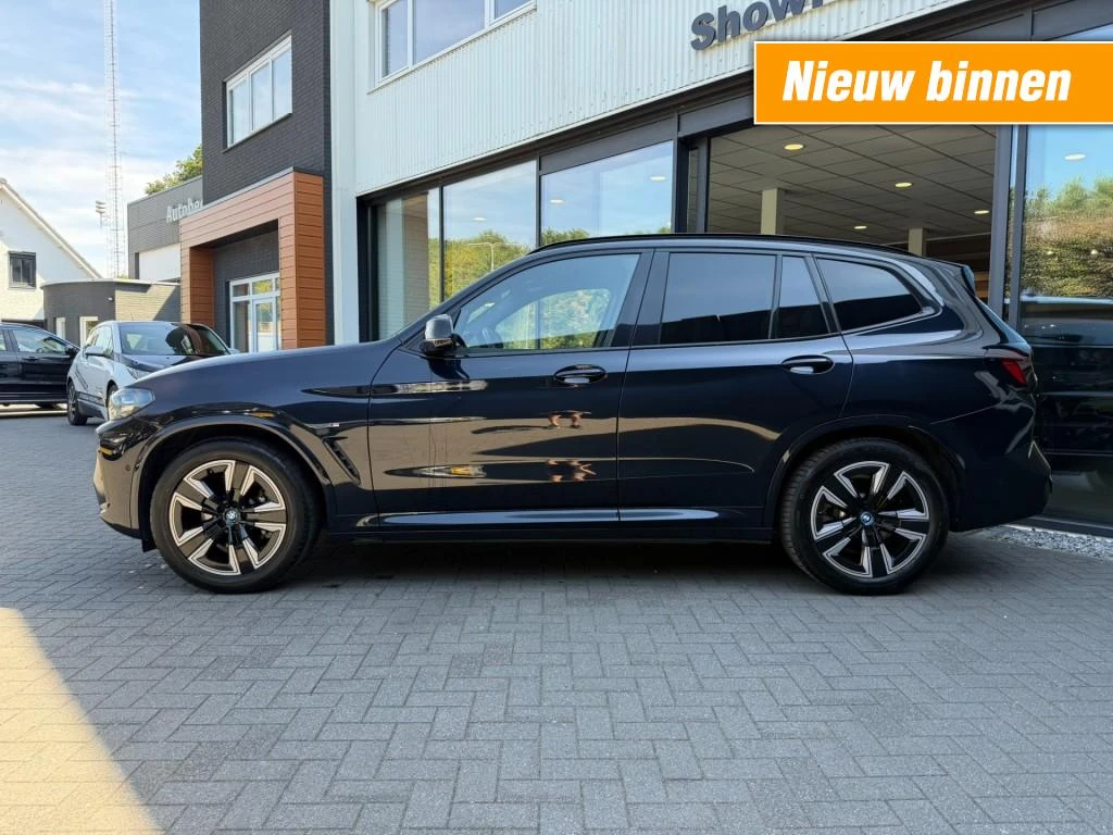 BMW iX3 – foto 3