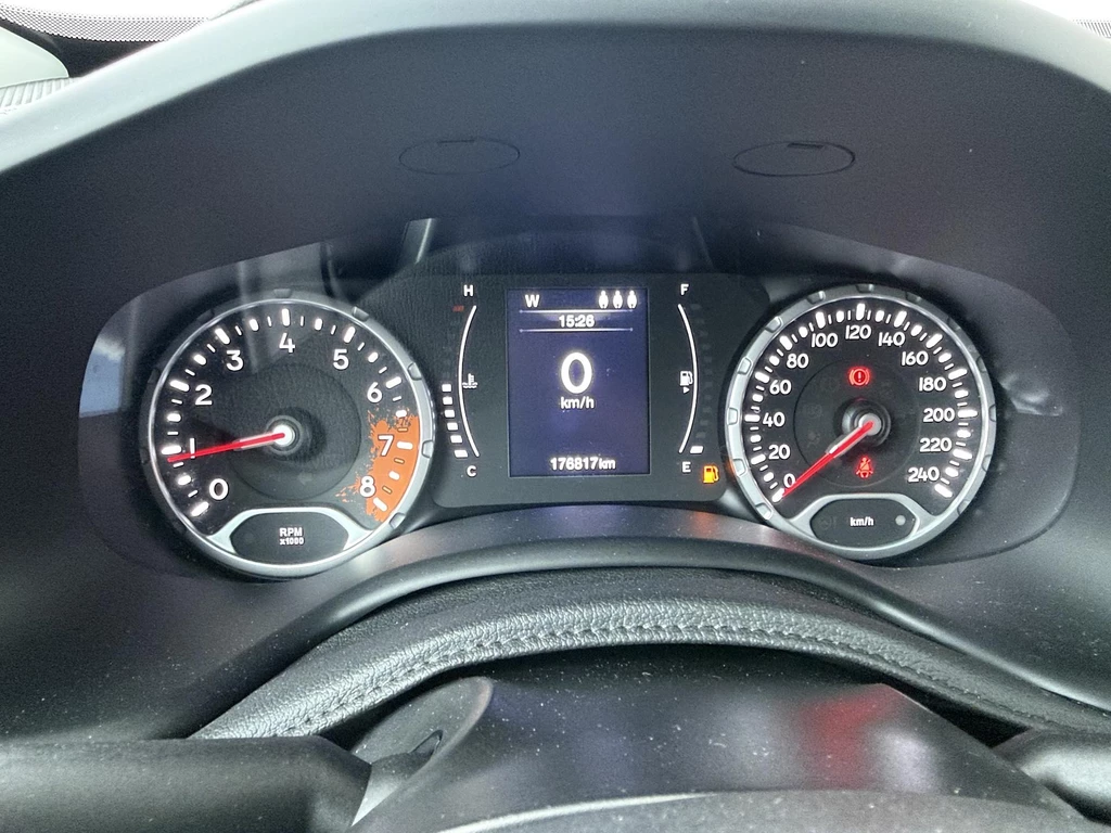 Jeep Renegade – foto 16