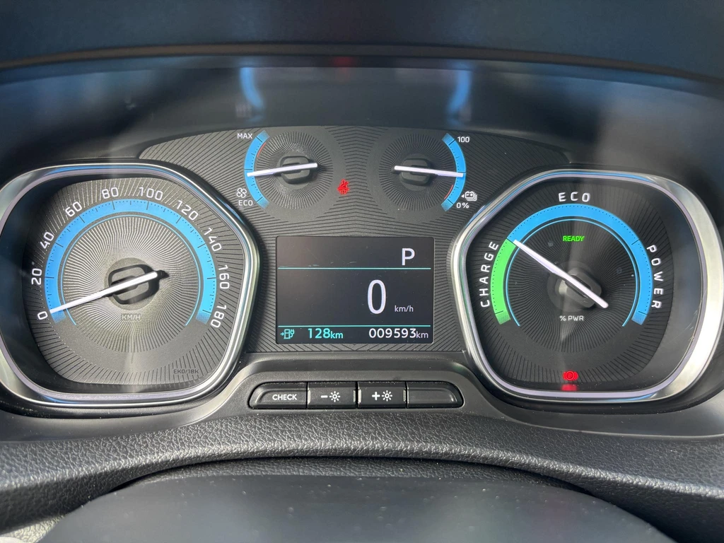 Opel Vivaro-e – foto 12