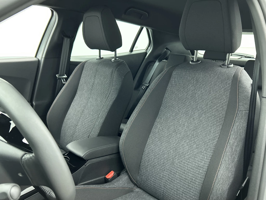 Peugeot e-2008 – foto 31