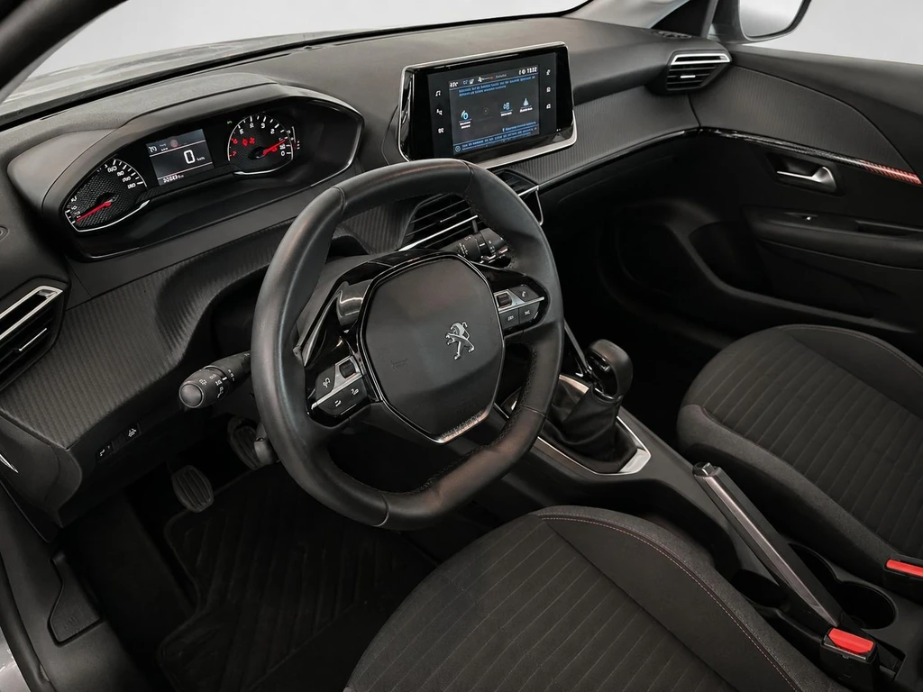 Peugeot 208 – foto 17