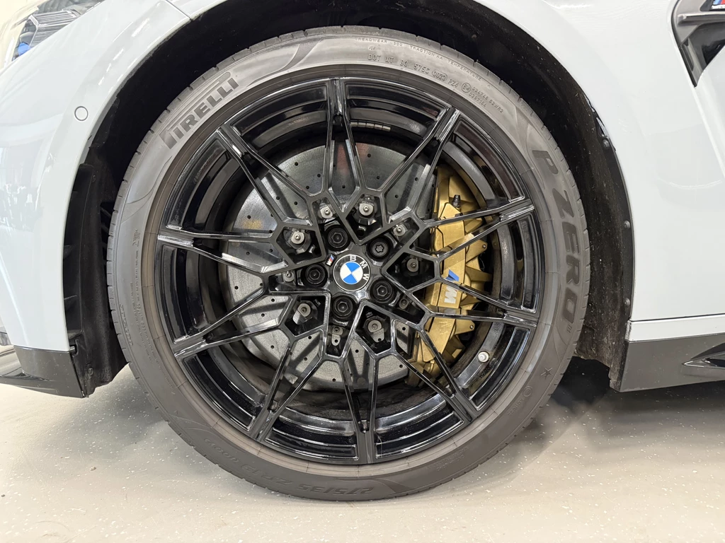 BMW M4 – foto 11