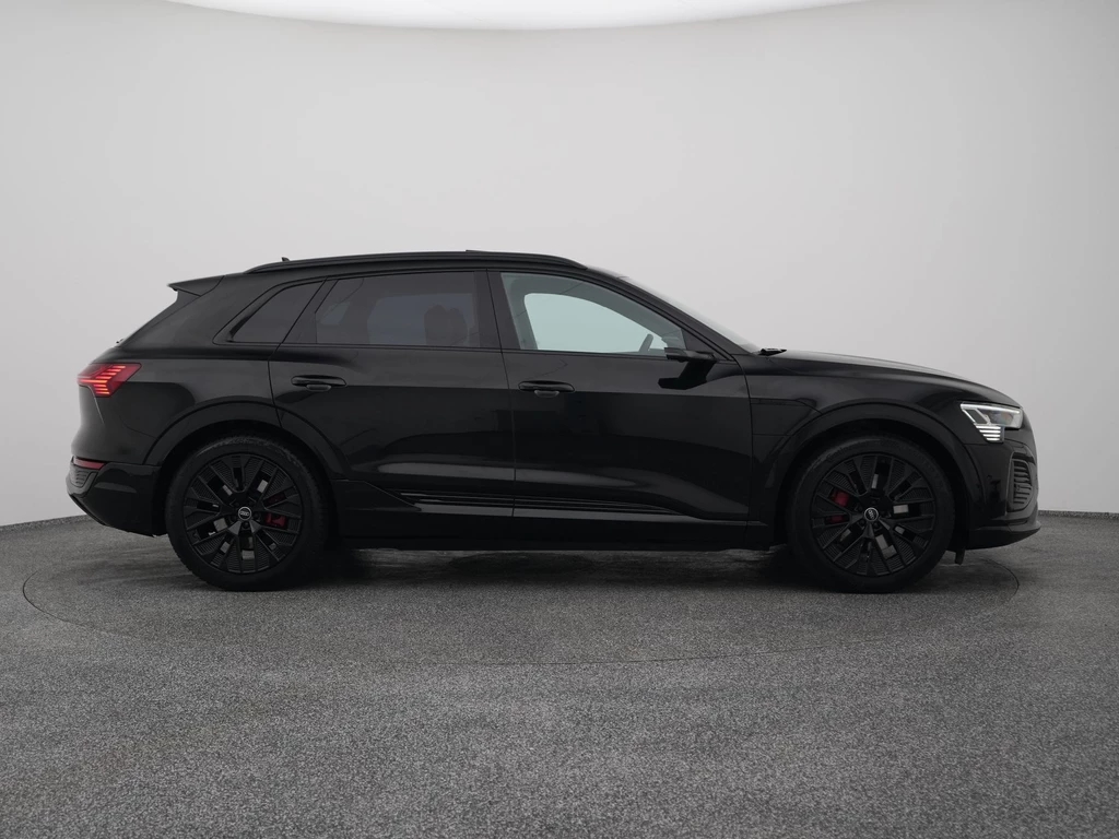 Audi Q8 e-tron – foto 12