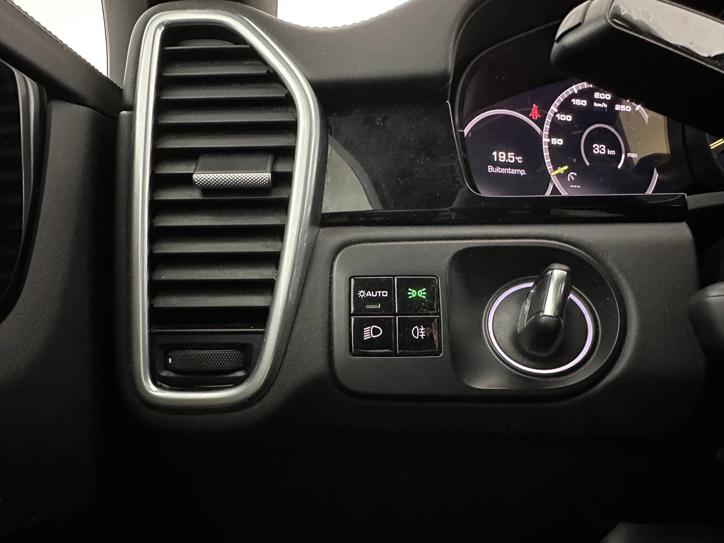 Porsche Cayenne – foto 29