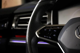 Volkswagen Touareg – thumbnail 34