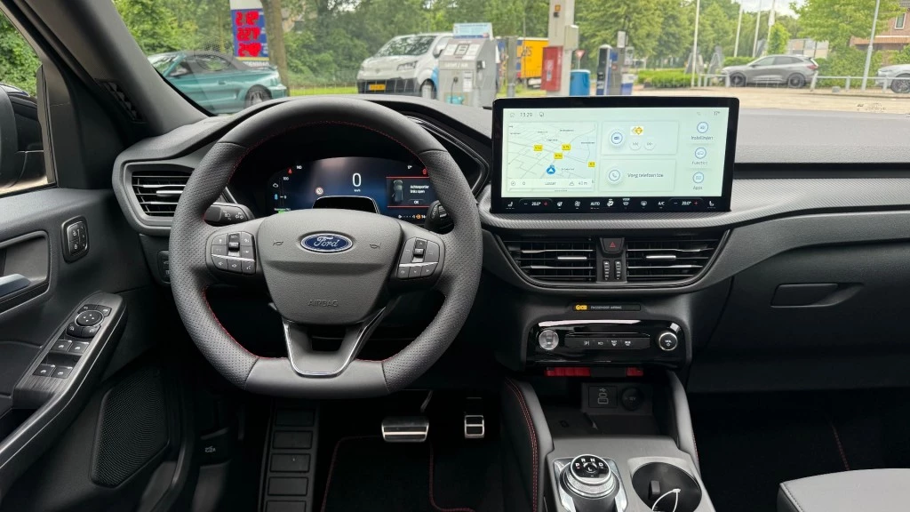 Ford Kuga – foto 28