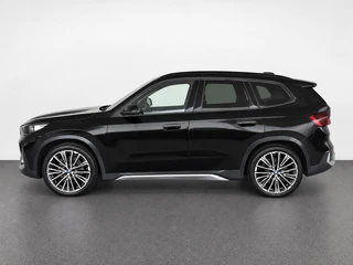 BMW iX1 – thumbnail 2