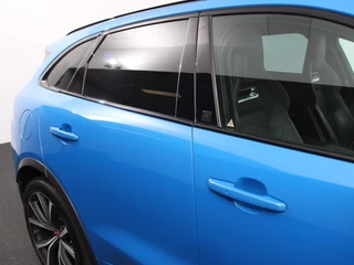 Jaguar F-PACE – thumbnail 42
