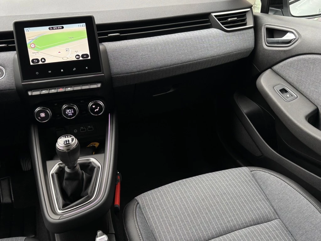 Renault Clio – foto 24