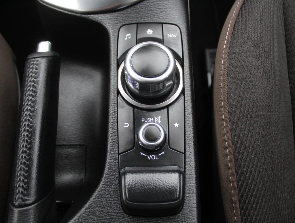 Mazda 2 – foto 37