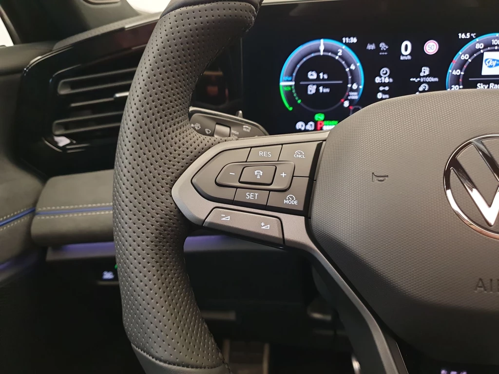 Volkswagen Tiguan – foto 12