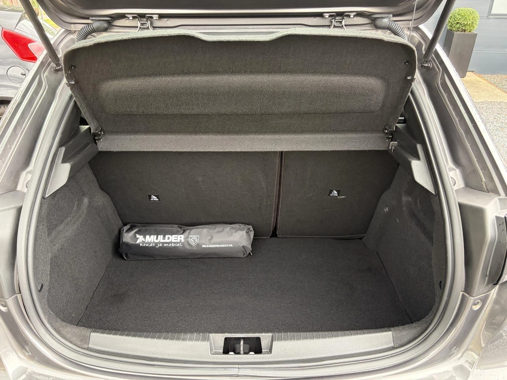 Peugeot 208 – foto 30