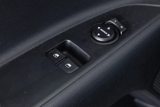 Kia Stonic – thumbnail 16