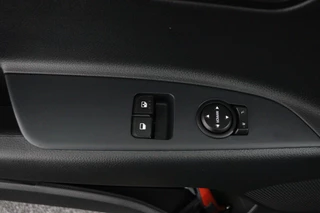 Kia Stonic – thumbnail 16